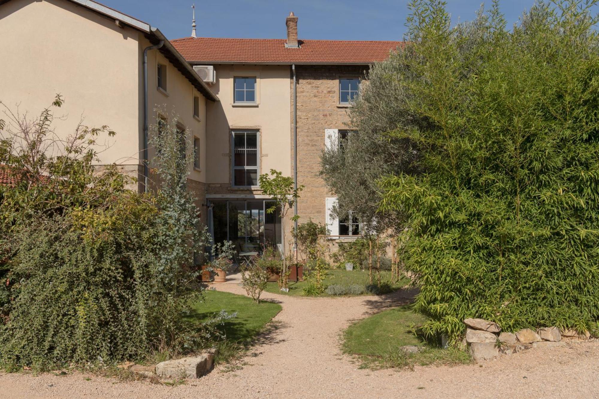 Bed & Breakfast La Maison Des Monts D'or Saint-Germain-au-Mont-d'Or
